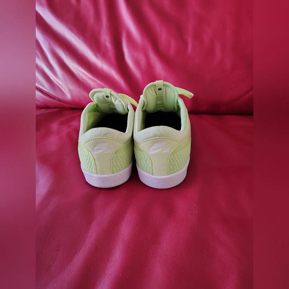 Nike Kids Neon Green Sneakers